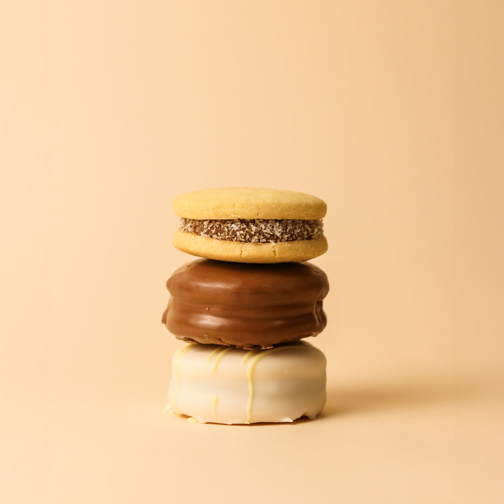 
                  
                    Box of 6 Assorted Alfajores
                  
                